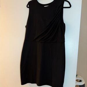 Chic Black Sleeveless Mini Dress